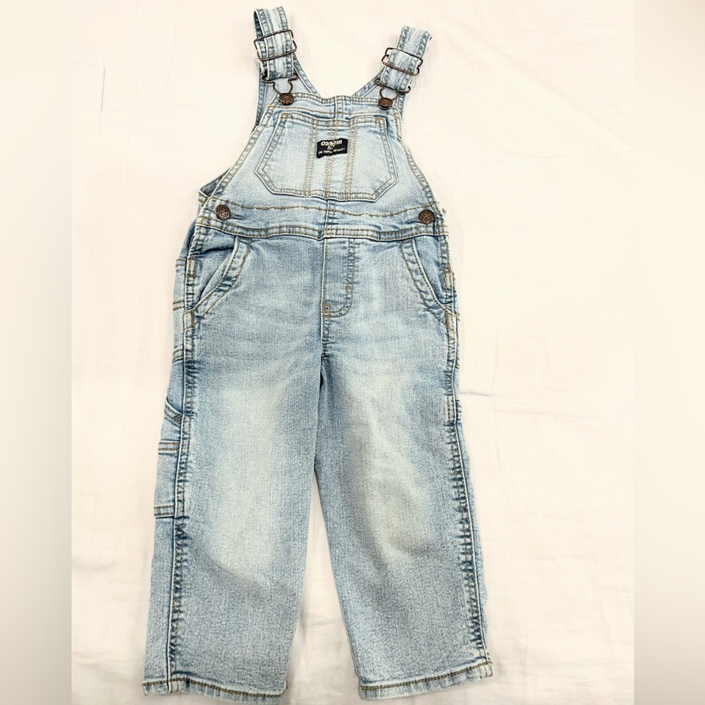 Oshkosh B’gosh Est. 1895 Light Blue Denim Overalls Vestbak Size 2T
